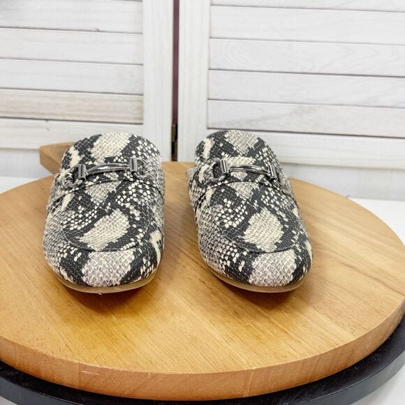 Steve Madden Kandi Snakeskin Horsebit Buckle Slide Loafers Cream Grey 8 - Picture 3 of 11